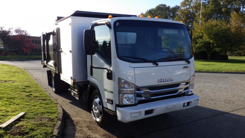 2016-isuzu-npr-dump-truck-3-seater-diesel-isuzu-npr-big-1