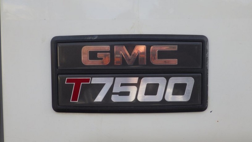 2006-gmc-7500-dump-truck-with-crane-3-seater-diesel-with-air-brakes-gmc-7500-big-18