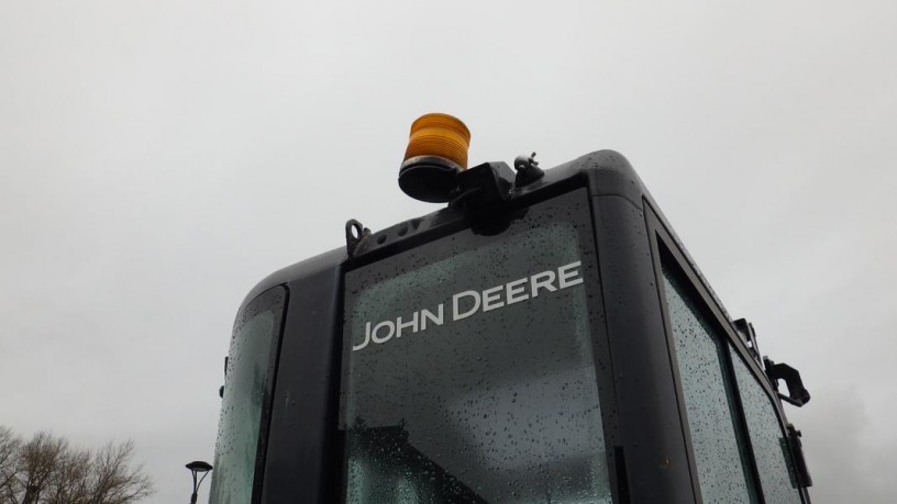 2015-john-deere-27d-excavator-diesel-john-deere-27d-big-23