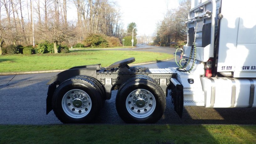 2015-volvo-d16-highway-tractor-air-brakes-diesel-and-1999-lode-king-trailer-volvo-d16-big-11