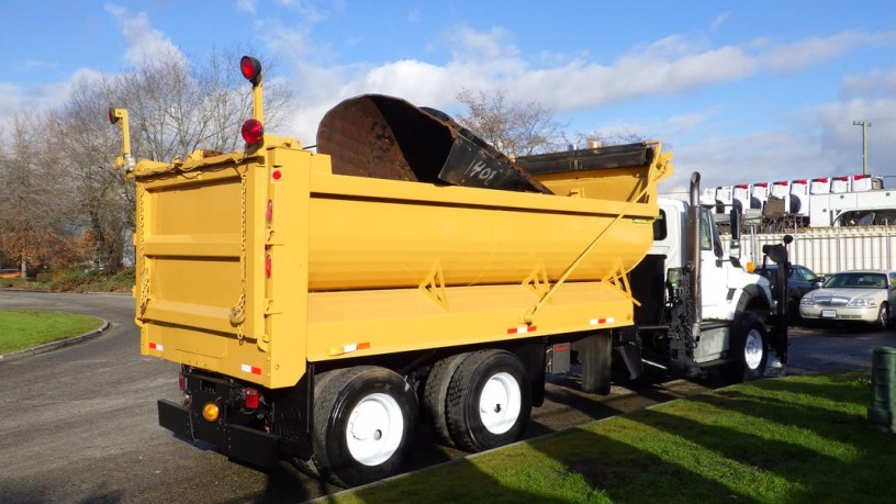 2015-international-workstar-7600-dump-truck-with-plowspreader-air-brakes-diesel-6x4-international-workstar-7600-dump-truck-big-10
