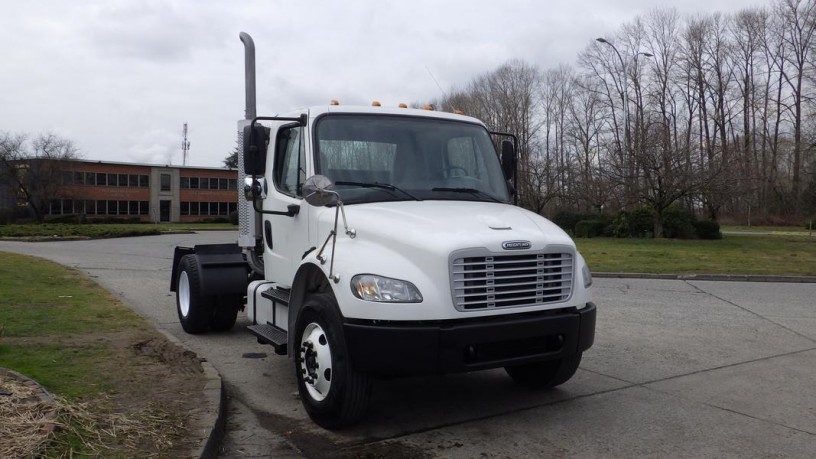 2003-freightliner-m2-106-cab-and-chassis-diesel-freightliner-m2-106-big-1