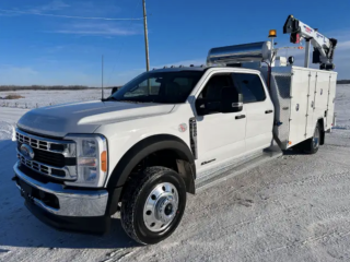 NEW - 2023 Ford F550 CrewCab 4x4 Service Truck / DSL / 5500LBS / 3In1