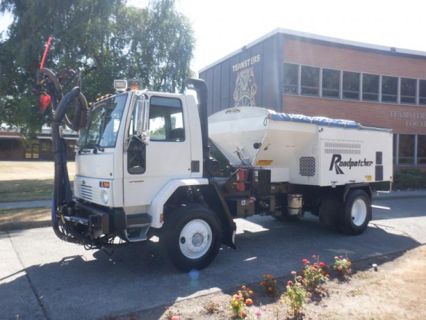 2007-sterling-sc8000-road-patcher-truck-with-air-brakes-diesel-sterling-sc8000-big-2