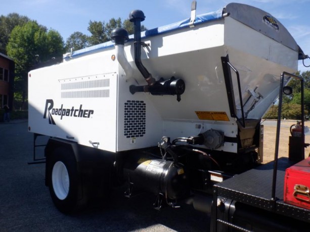 2007-sterling-sc8000-road-patcher-truck-with-air-brakes-diesel-sterling-sc8000-big-21