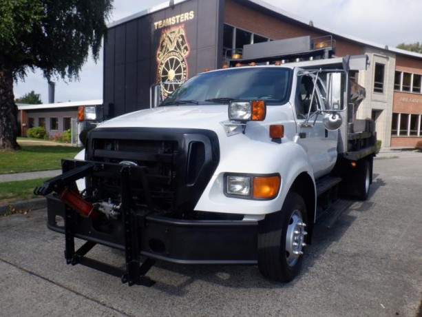 2006-ford-f-650-2wd-dump-box-dually-diesel-with-spreader-with-plow-ford-f-650-big-1