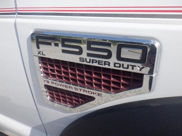 2008-ford-f-550-flat-deck-12-foot-crew-cab-4wd-dually-diesel-ford-f-550-big-17
