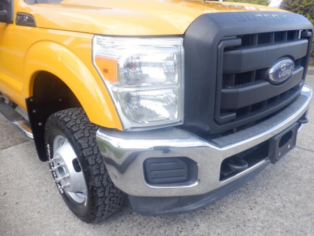 2012-ford-f-350-sd-xlt-4wd-135-foot-flat-deck-with-power-tailgate-ford-f-350-sd-big-21