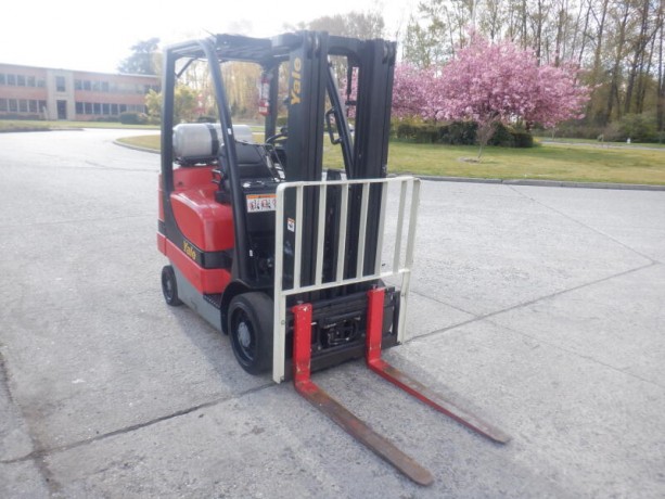 2005-yale-veracitor-3-stage-forklift-yale-veracitor-big-3