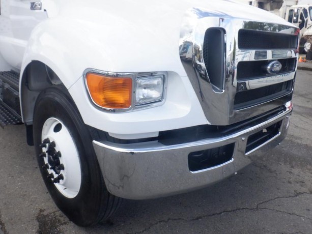 2011-ford-f-750-service-truck-2wd-3-seater-diesel-ford-f-750-big-21