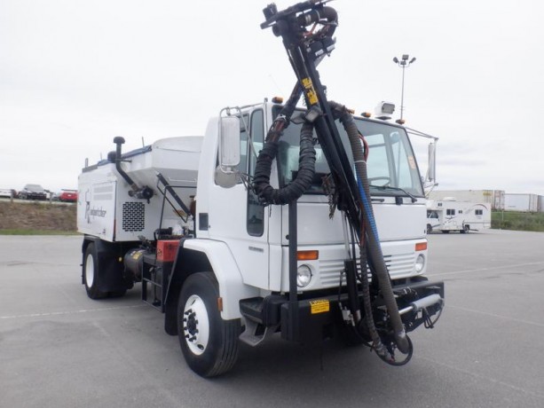 2007-sterling-sc8000-road-patcher-truck-with-air-brakes-diesel-sterling-sc8000-big-3