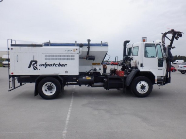 2007-sterling-sc8000-road-patcher-truck-with-air-brakes-diesel-sterling-sc8000-big-5