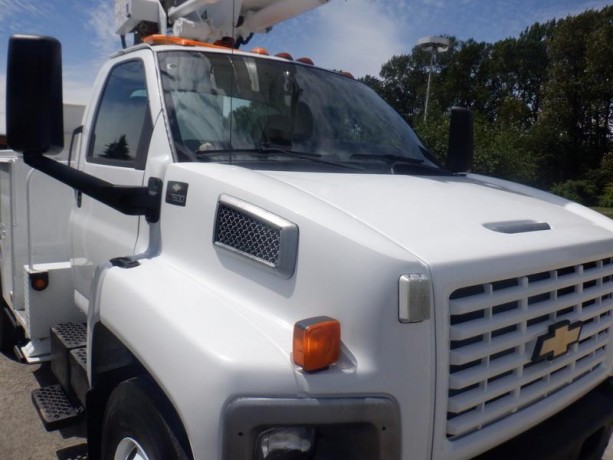 2005-chevrolet-c7500-bucket-truck-3-seater-with-air-brakes-chevrolet-c7500-big-23