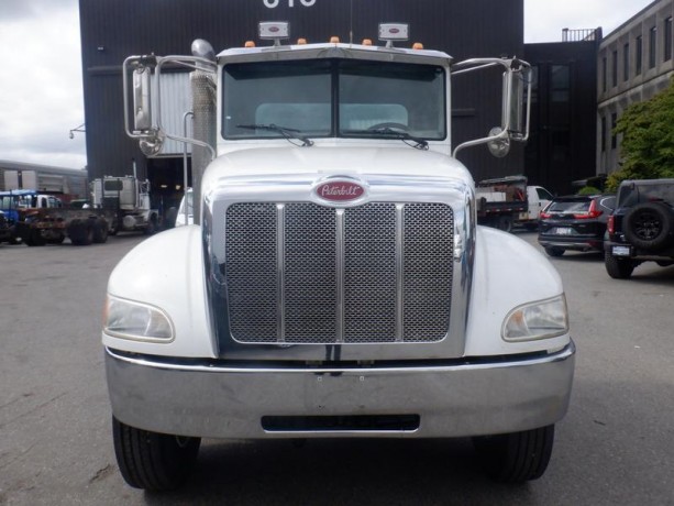 2008-peterbilt-335-cab-and-chassis-dually-with-airbrakes-diesel-peterbilt-335-big-2