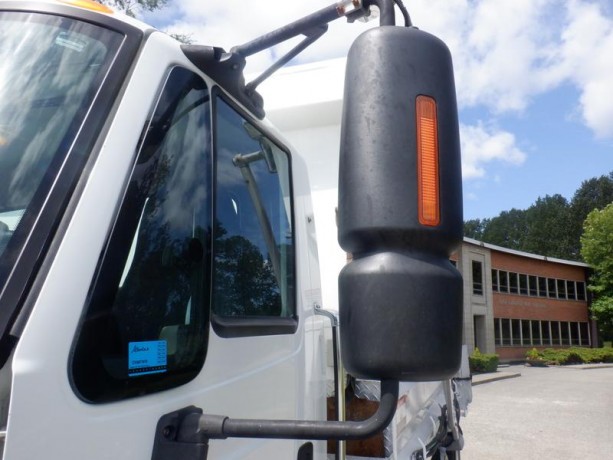 2014-international-7500-dump-truck-diesel-with-air-brakes-with-spreader-international-7500-big-15