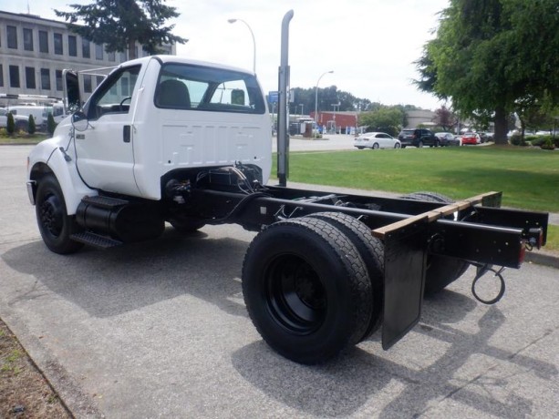2007-ford-f-750-cab-chassis-2wd-with-air-brakes-diesel-ford-f-750-big-4