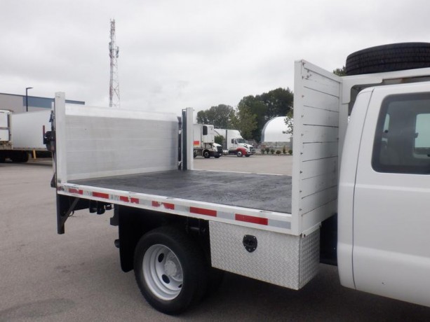 2010-ford-f-550-supercab-9-foot-flat-deck-diesel-with-power-tailgate-ford-f-550-big-29