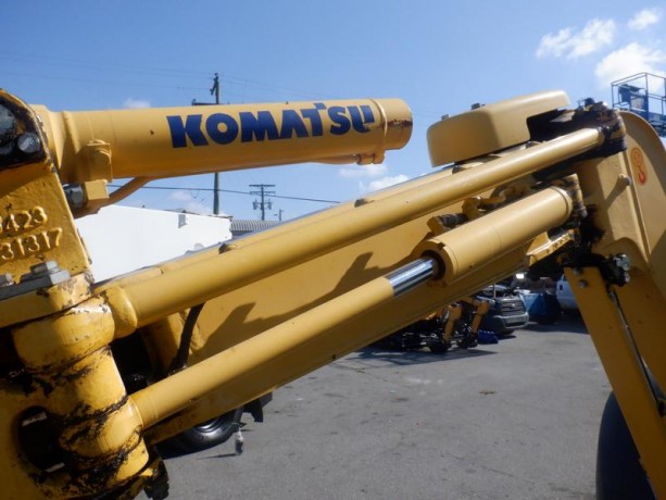 2015-komatsu-pc30uu-mini-excavator-diesel-komatsu-pc30uu-big-17