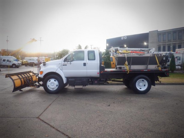 2002-ford-f-650-tilt-deck-with-plow-and-spreader-diesel-ford-f-650-big-11