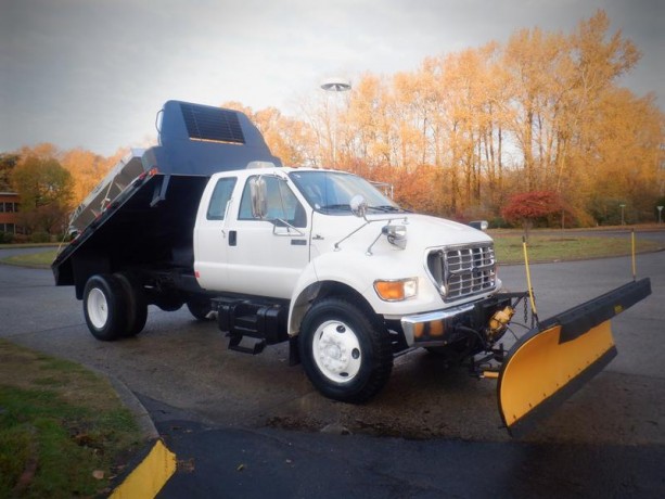 2002-ford-f-650-tilt-deck-with-plow-and-spreader-diesel-ford-f-650-big-24
