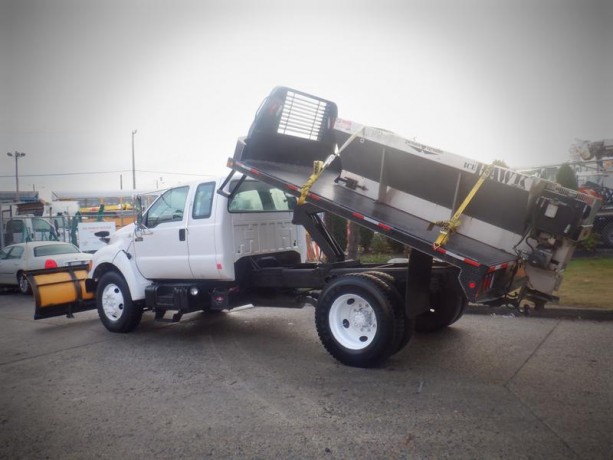 2002-ford-f-650-tilt-deck-with-plow-and-spreader-diesel-ford-f-650-big-29