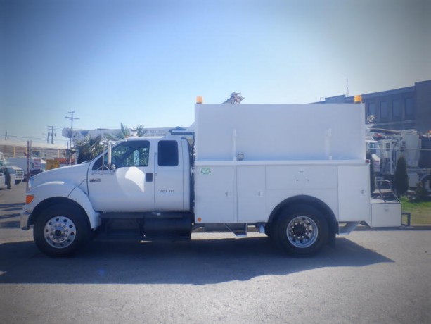 2005-ford-f-750-service-truck-2wd-with-air-brakes-diesel-ford-f-750-big-1