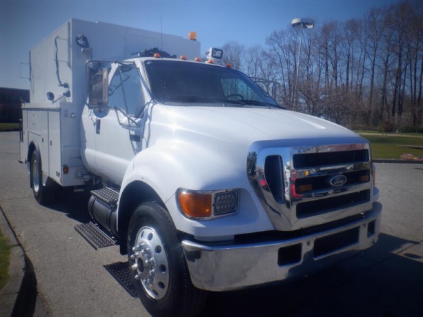 2005-ford-f-750-service-truck-2wd-with-air-brakes-diesel-ford-f-750-big-9