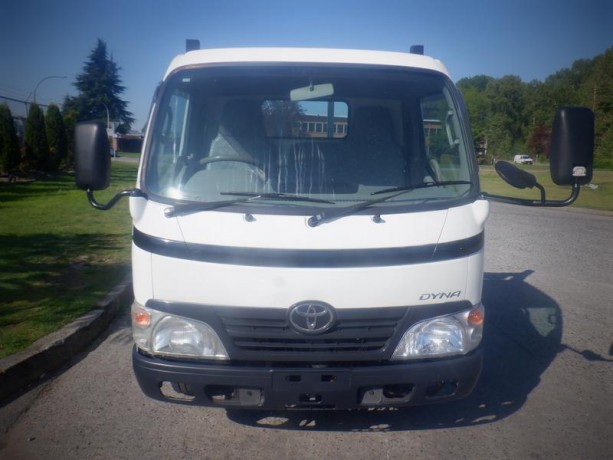 2008-toyota-dyna-flat-deck-right-hand-drive-manual-diesel-toyota-dyna-flat-deck-big-2