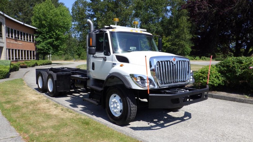 2013-international-7400-workstar-cab-and-chassis-diesel-with-air-brakes-international-7400-workstar-big-1