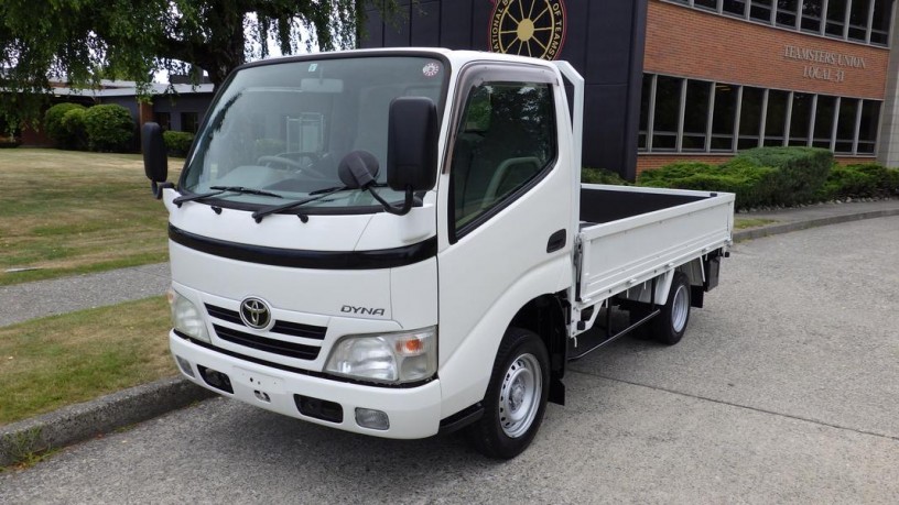 2008-toyota-dyna-3-seaters-flat-deck-right-hand-drive-toyota-dyna-big-3