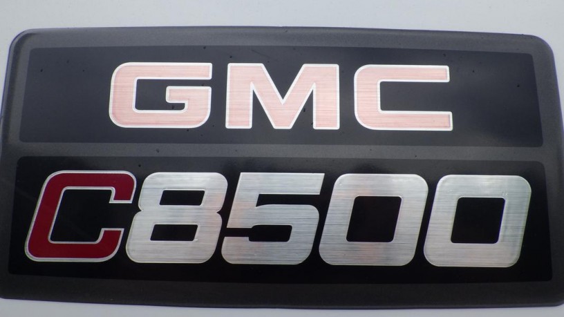 2009-gmc-c8500-dump-truck-air-brakes-diesel-gmc-c8500-big-21