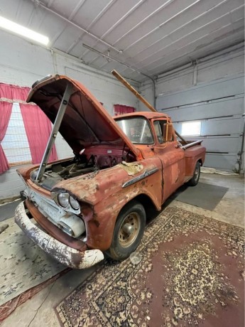 1958-chevrolet-12-ton-step-box-pick-up-great-project-truck-starts-up-and-runs-big-4
