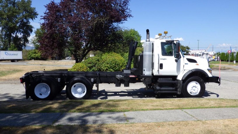 2012-international-7400-cab-and-chassis-diesel-with-air-brakes-dump-truck-ready-international-7400-big-11