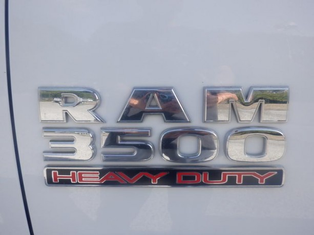 2016-ram-3500-regular-cab-bucket-truck-4wd-ram-3500-big-16